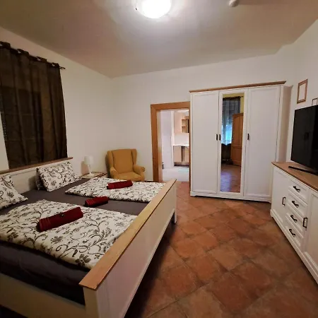 Mini-hôtel Zum Fuchs - Familie Andrae 3*