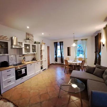 Mini-hôtel Zum Fuchs - Familie Andrae 3*