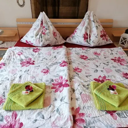 Zum Fuchs - Familie Andrae 3* Hermagor-Pressegger See