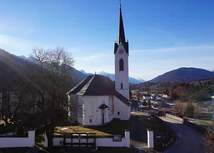 Zum Fuchs - Familie Andrae Inn Hermagor-Pressegger See