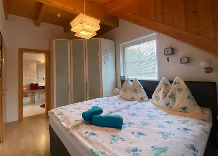 Zum Fuchs - Familie Andrae Inn Hermagor-Pressegger See